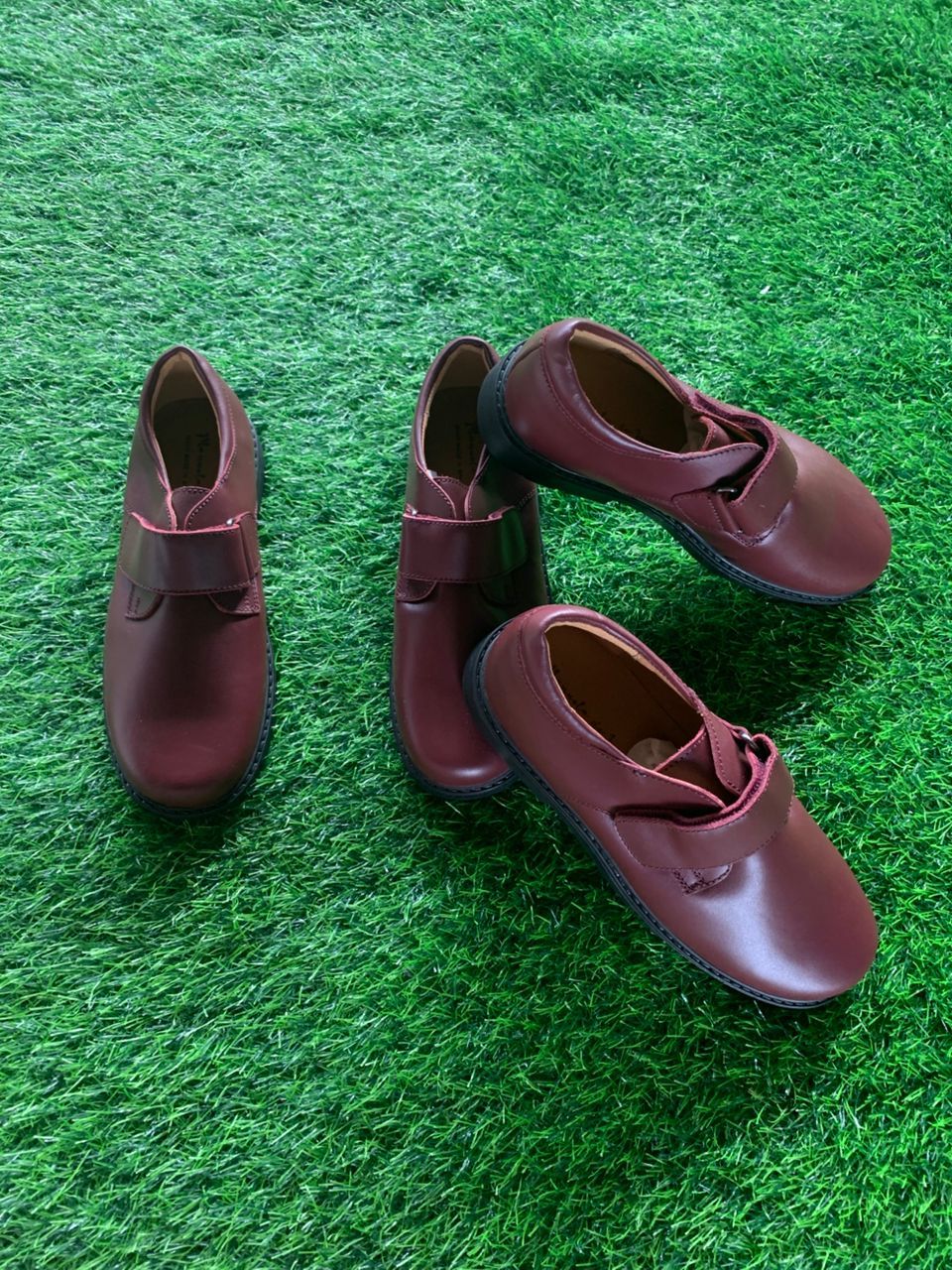 Chaussures classiques pour enfants – Manuela de Juan